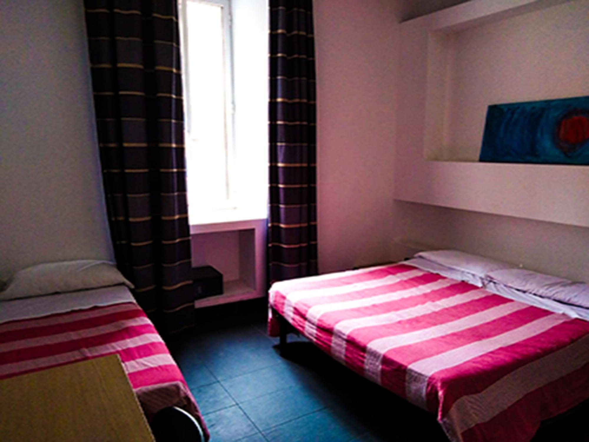 M&J Place Hostel Roma Ngoại thất bức ảnh