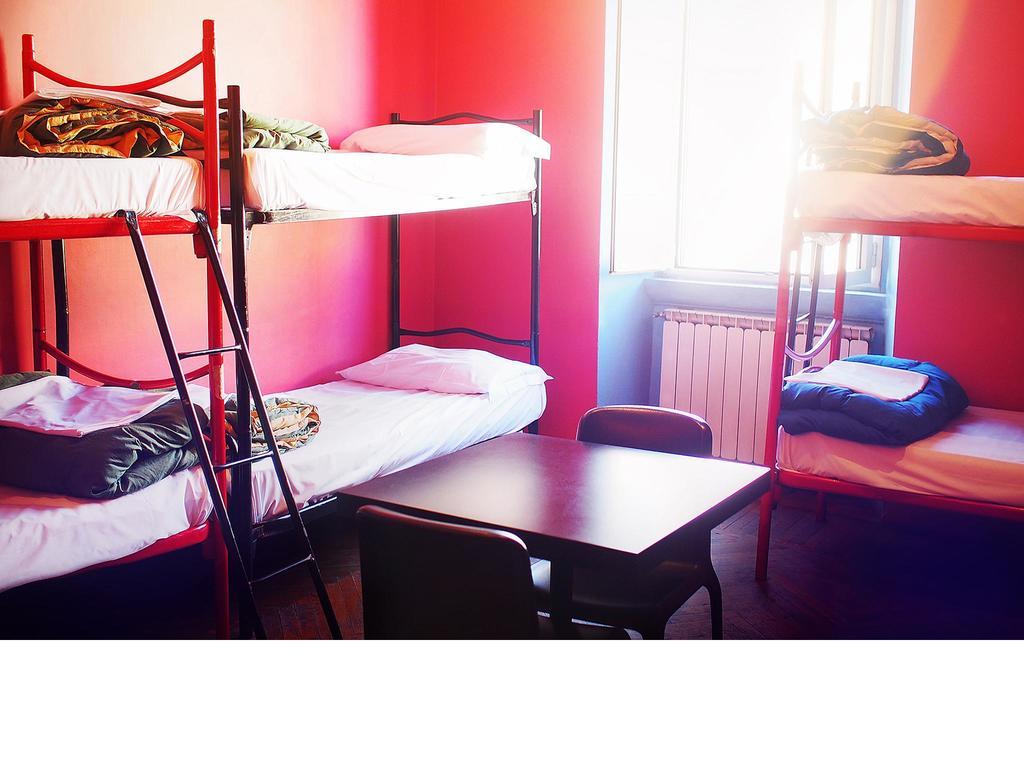 M&J Place Hostel Roma Phòng bức ảnh