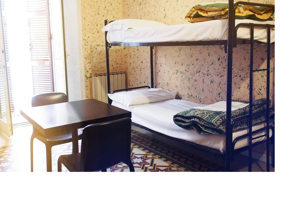 M&J Place Hostel Roma Phòng bức ảnh