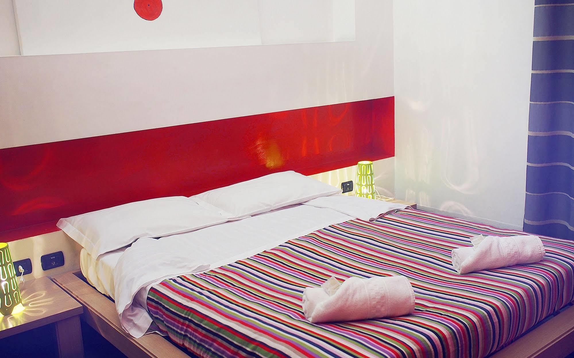 M&J Place Hostel Roma Ngoại thất bức ảnh
